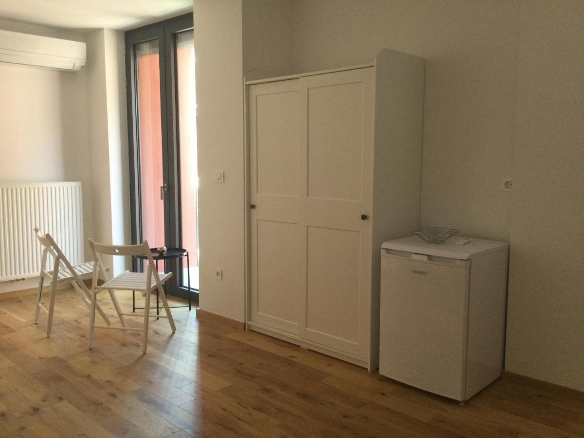 Lovely Studio Appartment With Patio Near The Sea Koper Zewnętrze zdjęcie