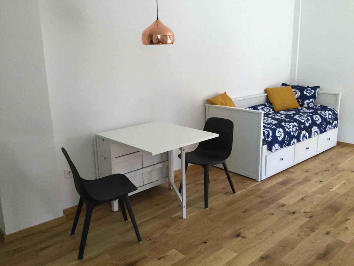Lovely Studio Appartment With Patio Near The Sea Koper Zewnętrze zdjęcie
